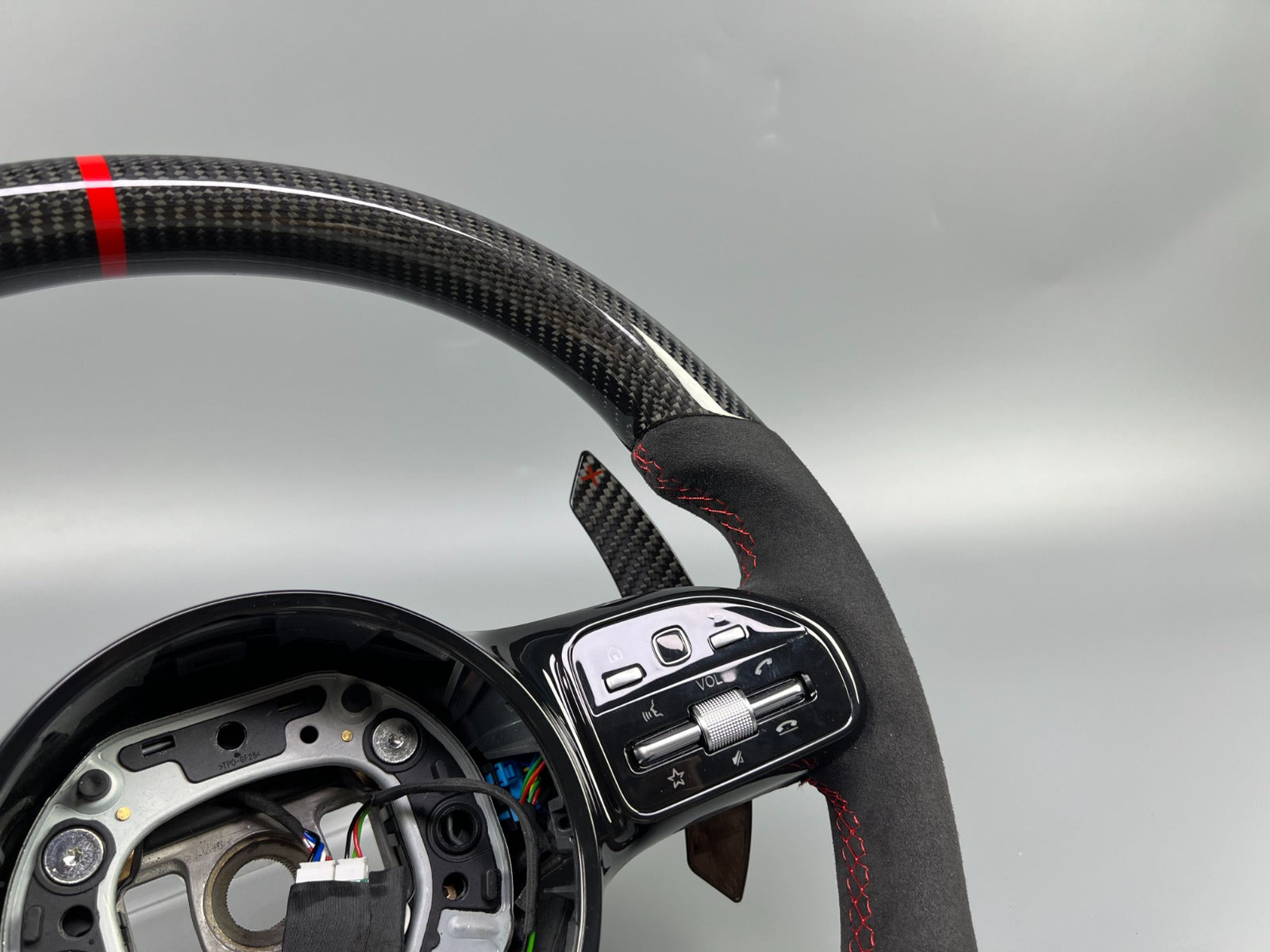P1 Mercedes-Benz C190 Carbon Fiber Steering Wheel