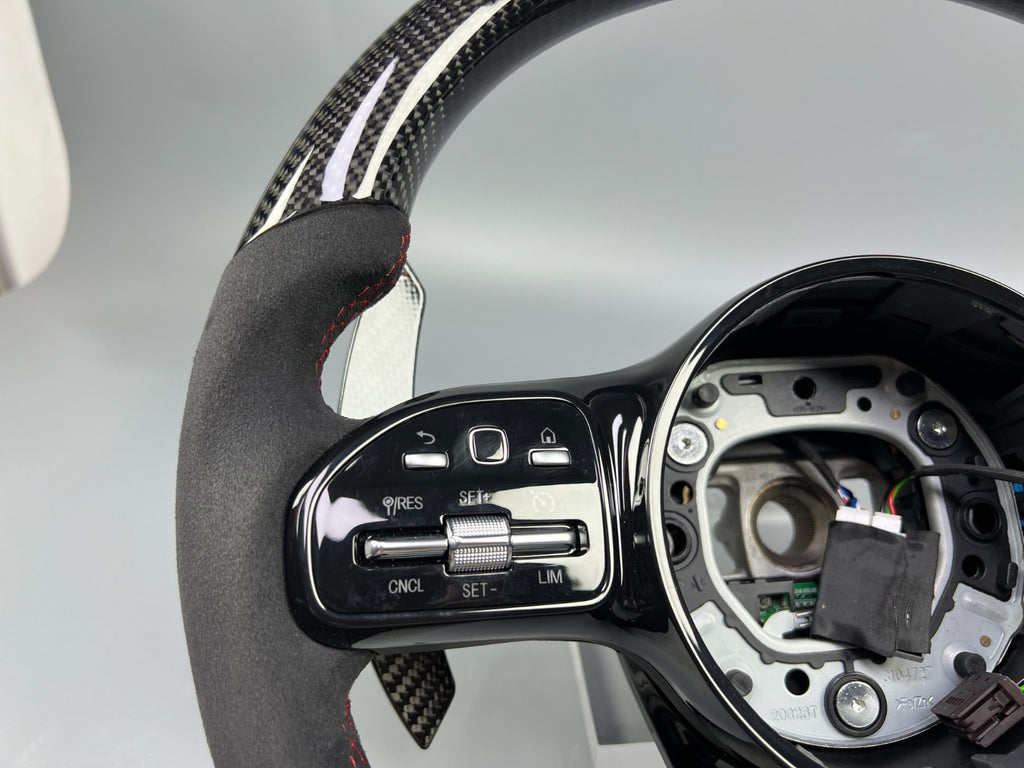 P1 Mercedes-Benz C190 Carbon Fiber Steering Wheel
